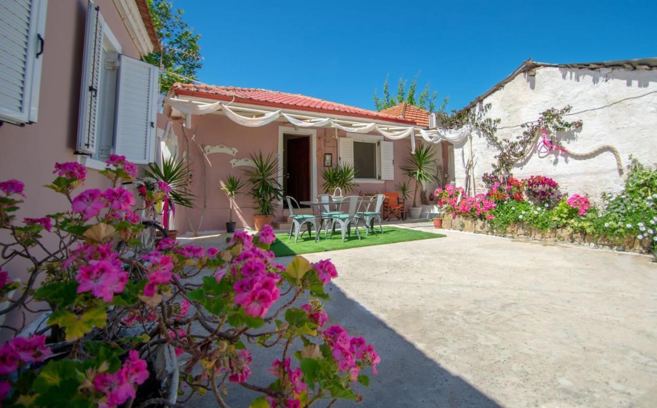 Doras Beach Bungalow B By "Elite" Plános Exterior foto